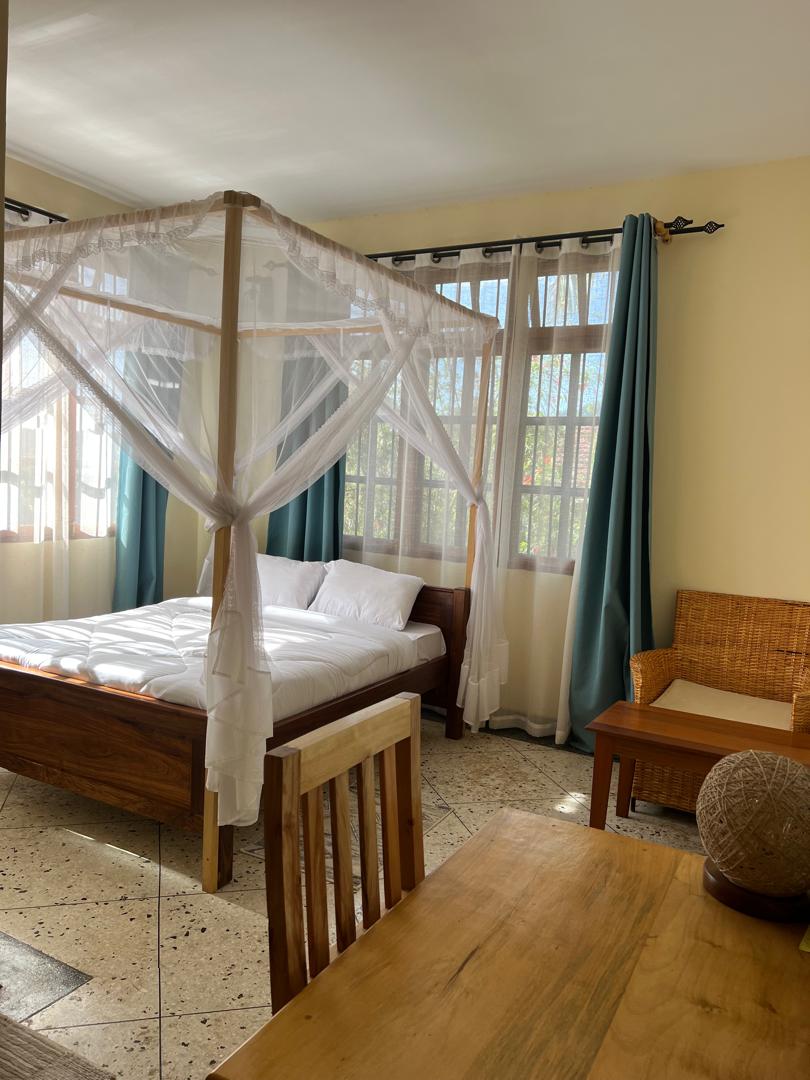 Bamboo Savanna Villas