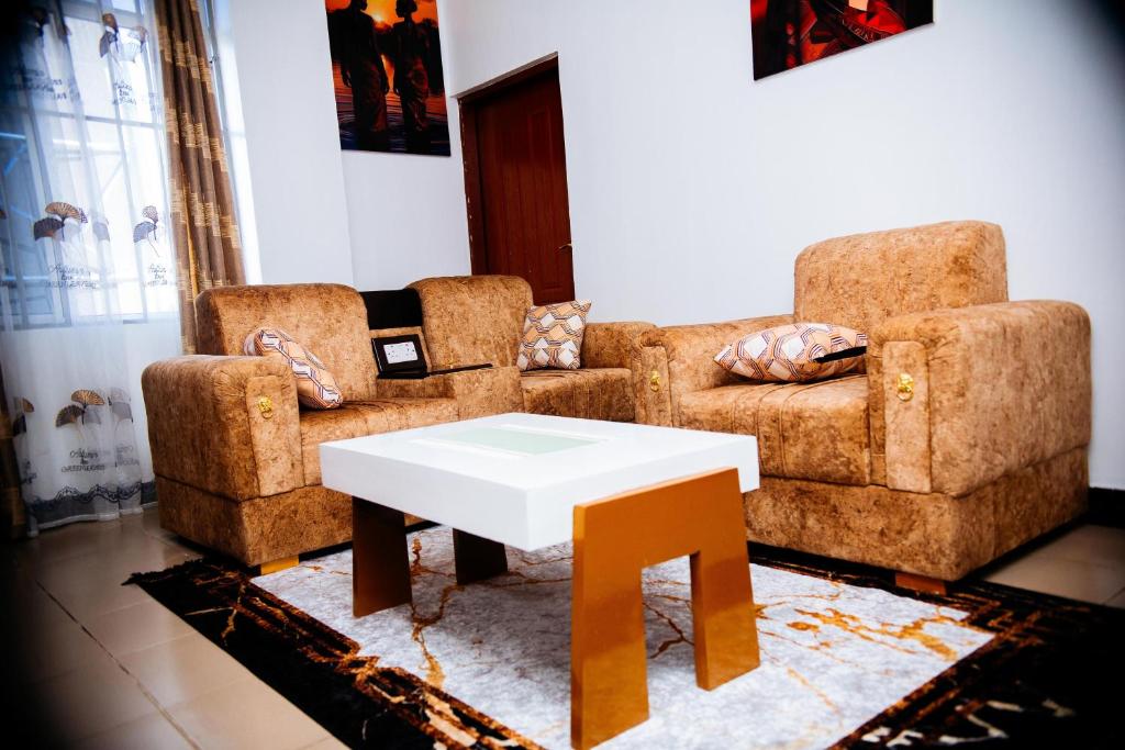Domingo Villa Apartments 3