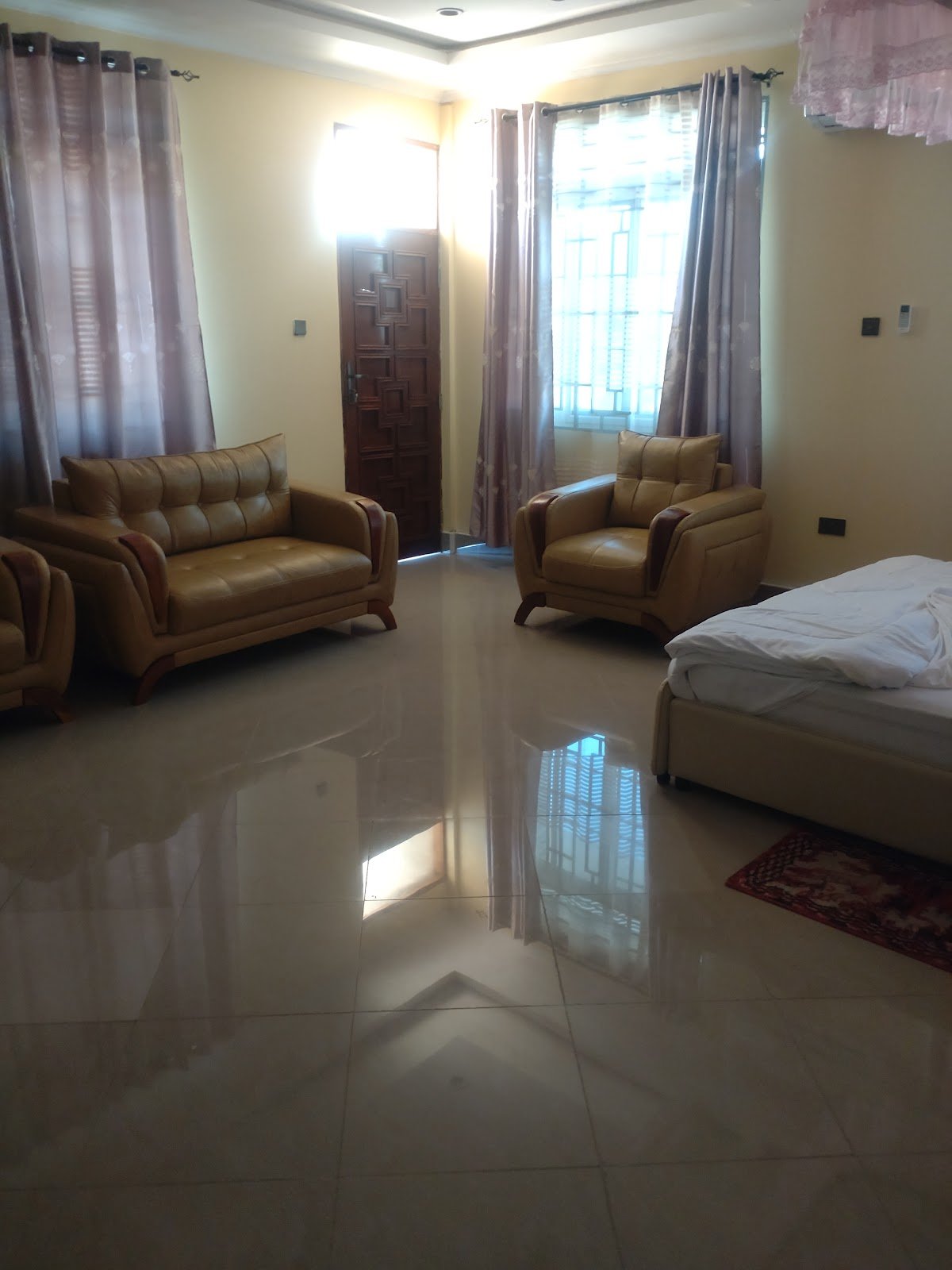 Jemana Excutive Lodge photo 6