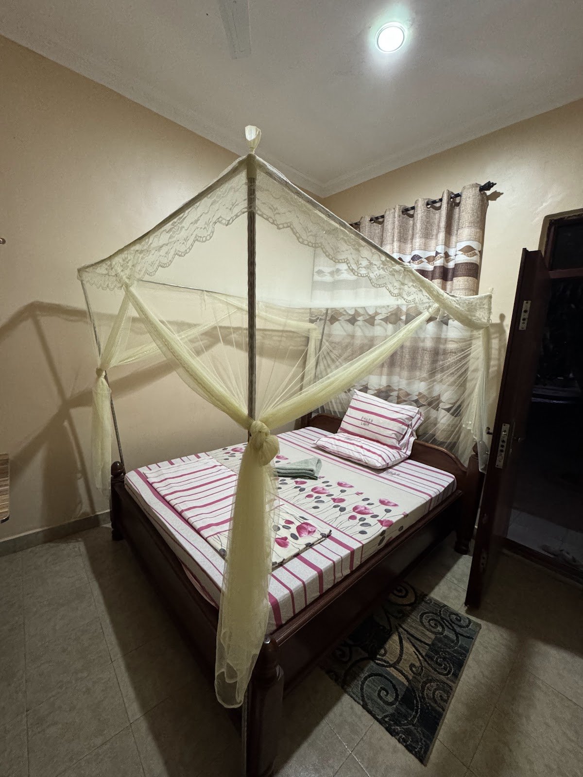 Emalilo Executive Lodge