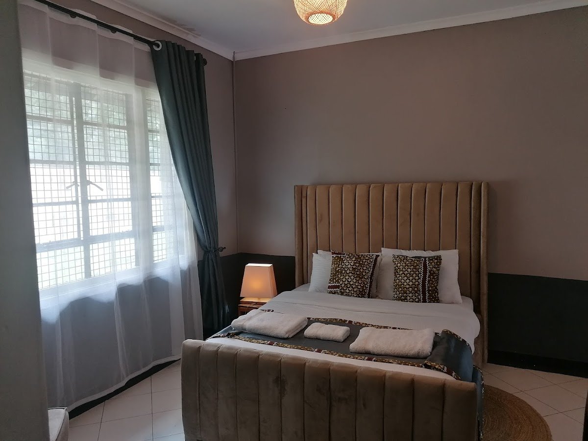 Kijivu Suites 4