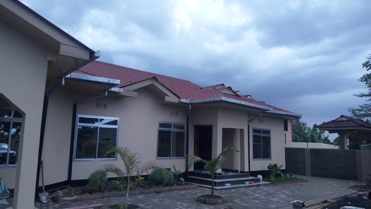 WHITE GIRAFFE LODGE 4